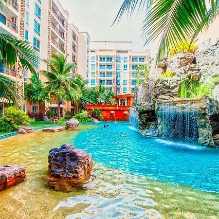 Atlantis Condo Resort Jomtien Exteriör bild